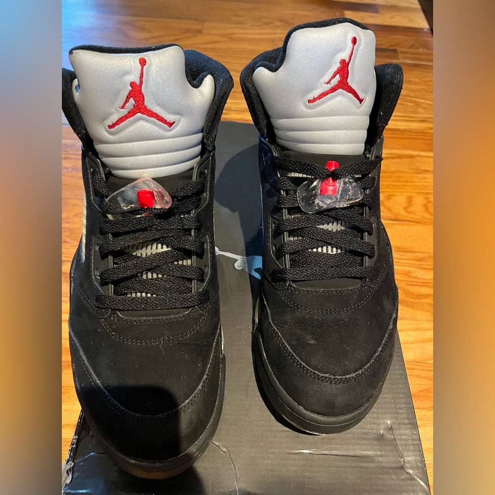 Air Jordan 5 Metallic 2016